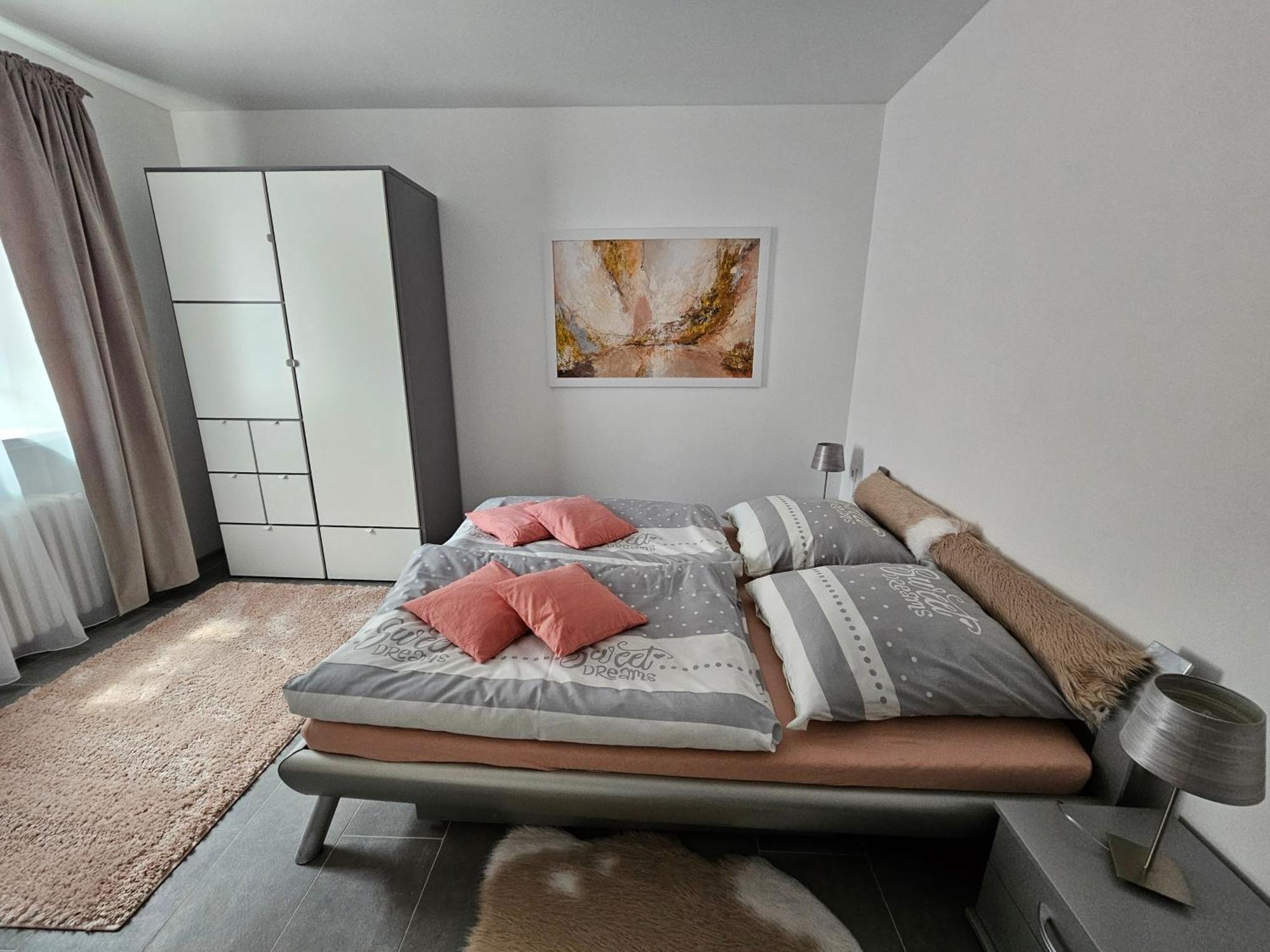 Warburg, Fewo "Sweet Home" 2,5 Zi- Eg-Separater Eingang - Parkplatz - Terasse- Komfortabel,Renoviert 外观 照片