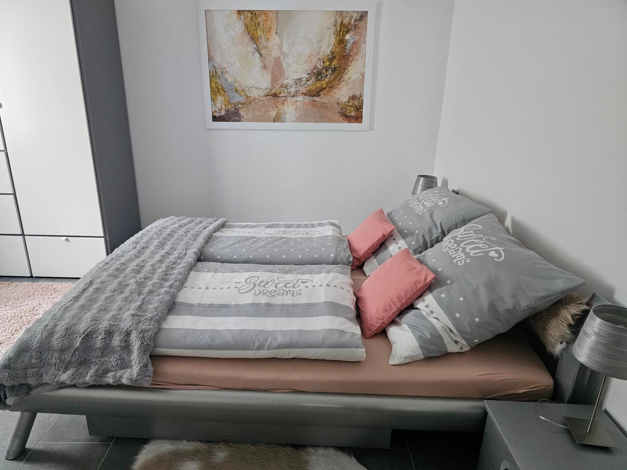 Warburg, Fewo "Sweet Home" 2,5 Zi- Eg-Separater Eingang - Parkplatz - Terasse- Komfortabel,Renoviert 外观 照片